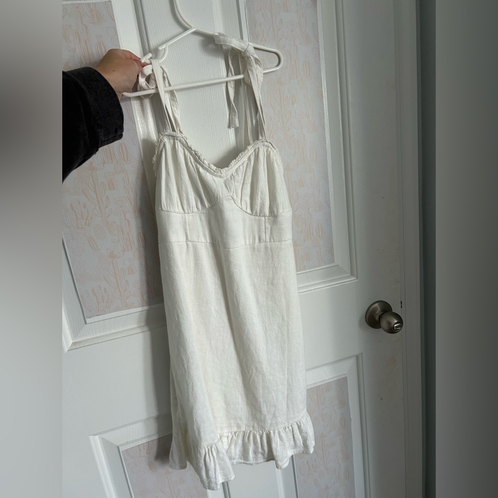 Hollister White Ruffle Hem Dress